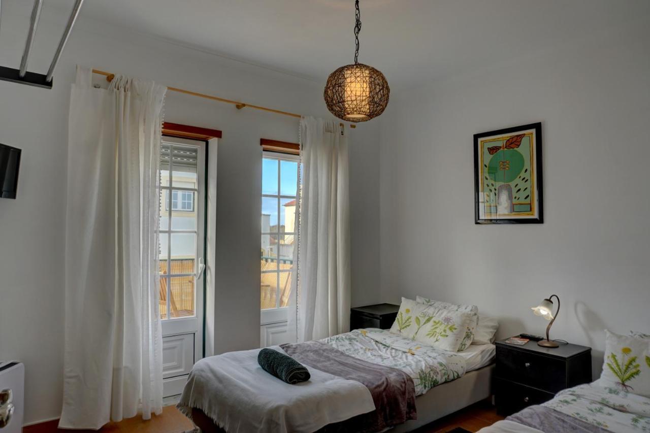 Peniche Surf Lodge 2 Luaran gambar